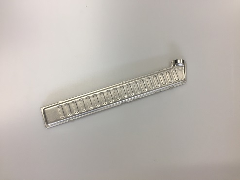 聯(lián)管箱端蓋1 汽車沖壓模具